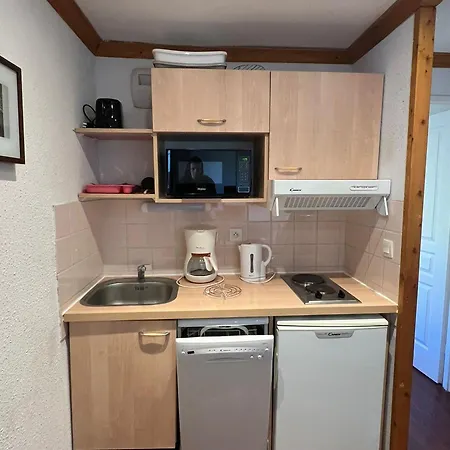 Apartmán Montagne 4 Pers, Balcon Et Piscine - Fr-1-814-162 *