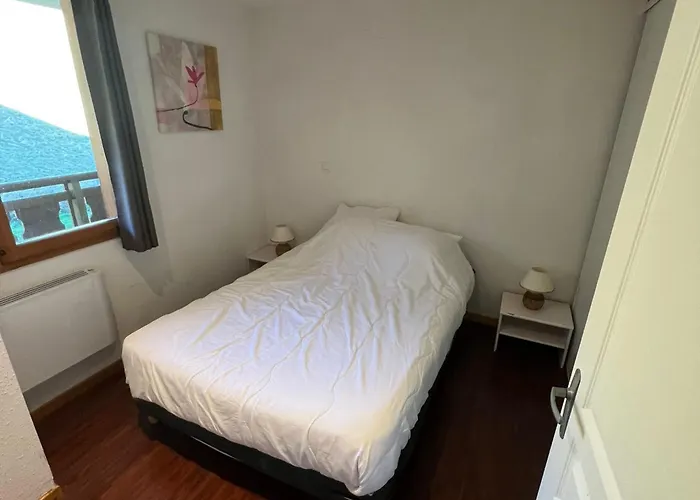 Appartement Montagne 4 Pers, Balcon Et Piscine - Fr-1-814-162